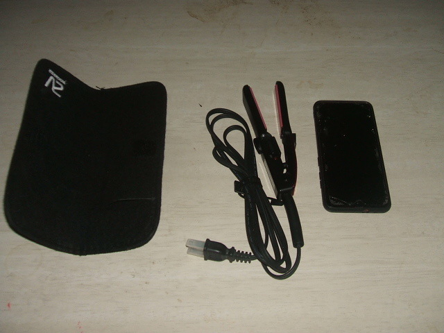 美品 ヴィダルサスーン ストレートミニヘアーアイロン 専用耐熱ケース 使用確認済 送料600円拍卖