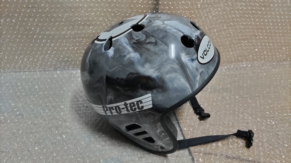 VOLCOM プロテック 限定 ボルコム スケートボード フルカット protec オールドスクール レトロ 希少 スケートボード ヘルメット拍卖
