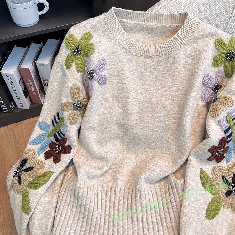 新品 ニット セーター 大人可愛い 高質刺花柄 着映え おしゃれ レディース チュニック 暖かい ベージュ系拍卖
