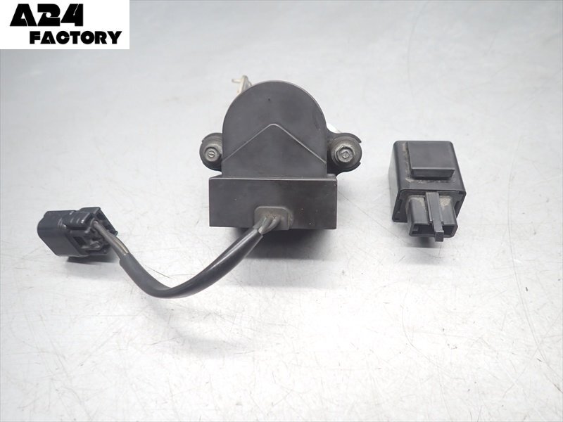J1R7-0326 ホンダ VTR250-2 実動 ウインカー リレー 【MC33-130~ インジェクション 後期 動画有】拍卖