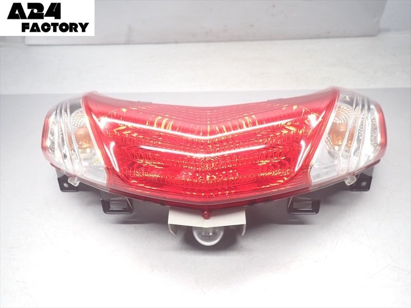 J1R7-0327 ヤマハ マジェスティ250-4 テールランプ テールレンズ 純正品 【SG20J-016*** 2011年式 動画有】拍卖