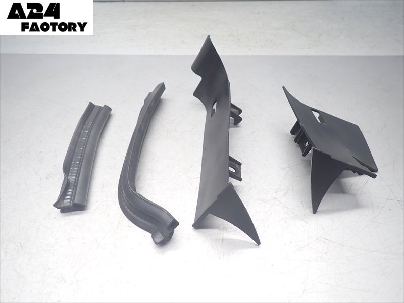 A1R7-0407 カワサキ GPZ1000RX / ニンジャ1000RX カバー セット 純正 【ZXT00A】拍卖