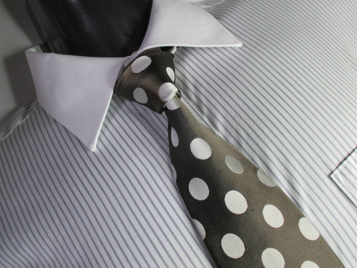 ◇クリスチャン オラーニ CHRISTIAN ORANI◇ネクタイ◇丸円の柄・茶色系◇第30弾ブランドがいっぱい◇30-99◇拍卖