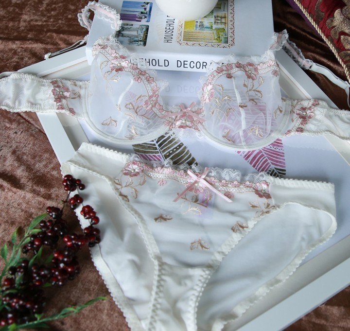 LHH310★過激 ブラショーツセット セクシー 魅せる谷間 薄手 85B 華やか刺繍花柄 涼しい 総レース エロい透け感 レディース ブルー拍卖