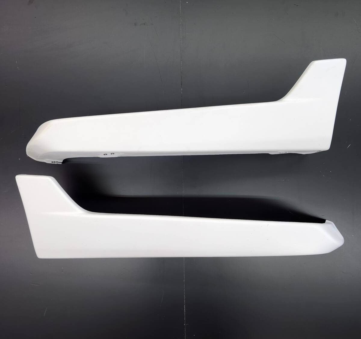 GE極上 C35ローレル用 リアサイドプロテクター マッドガード 純正オプション形状 リアアンダースポイラー FRP拍卖