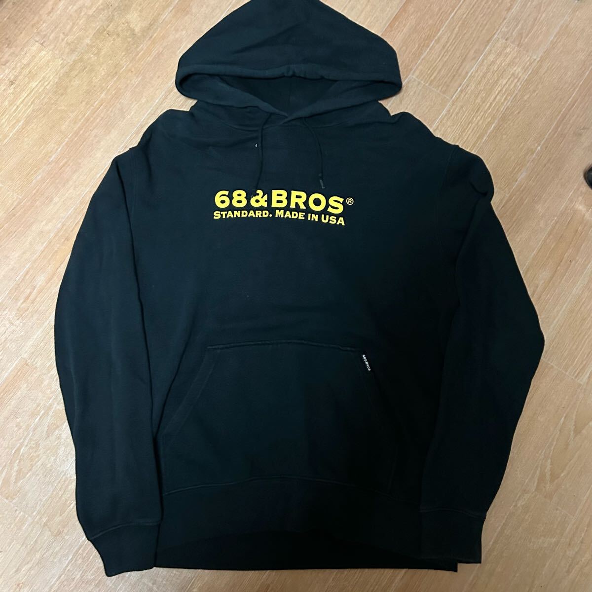 中古品 68 & BROS ロゴ入り パーカー LARGE拍卖
