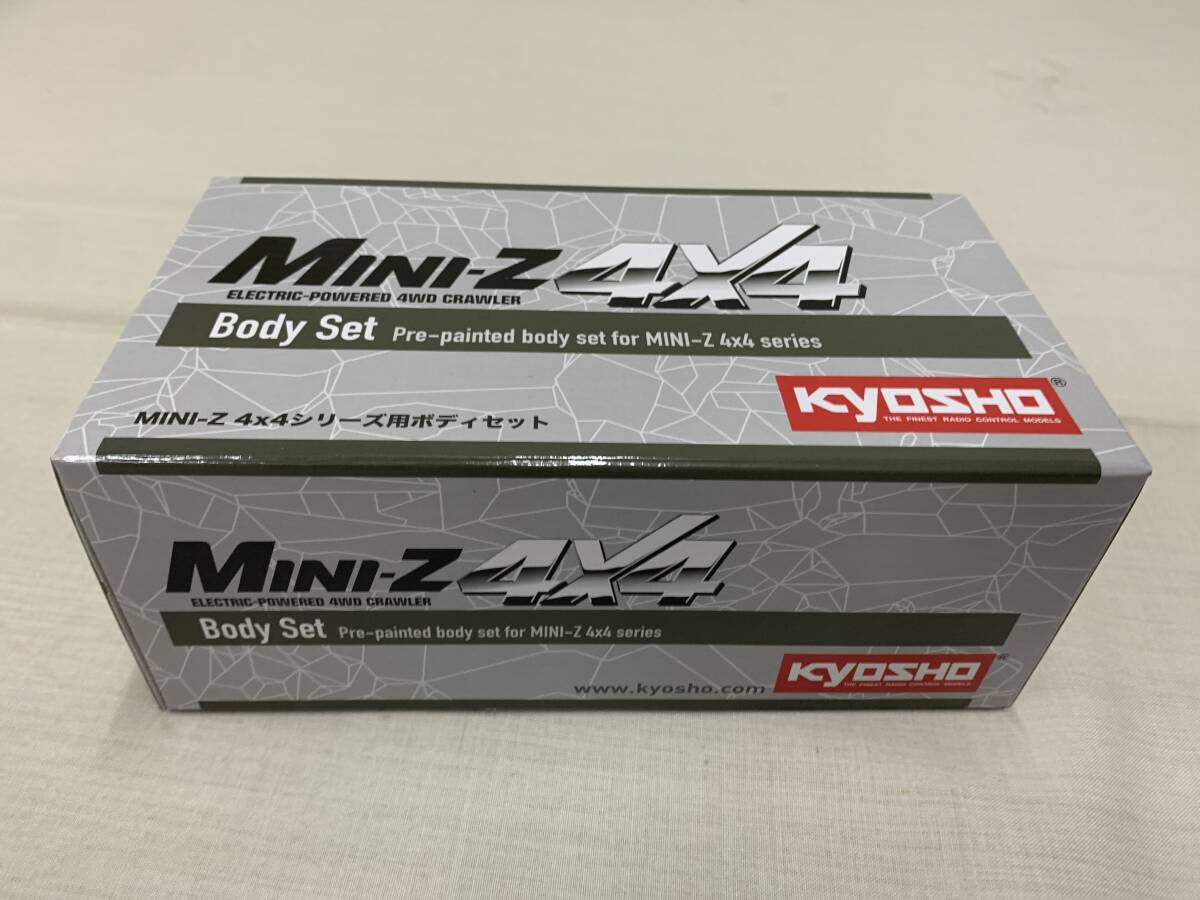 ミニッツ Mini-Z 4x4 ジープラングラーアンリミテッド ルビコン(ブライトホワイト)ボディセット拍卖