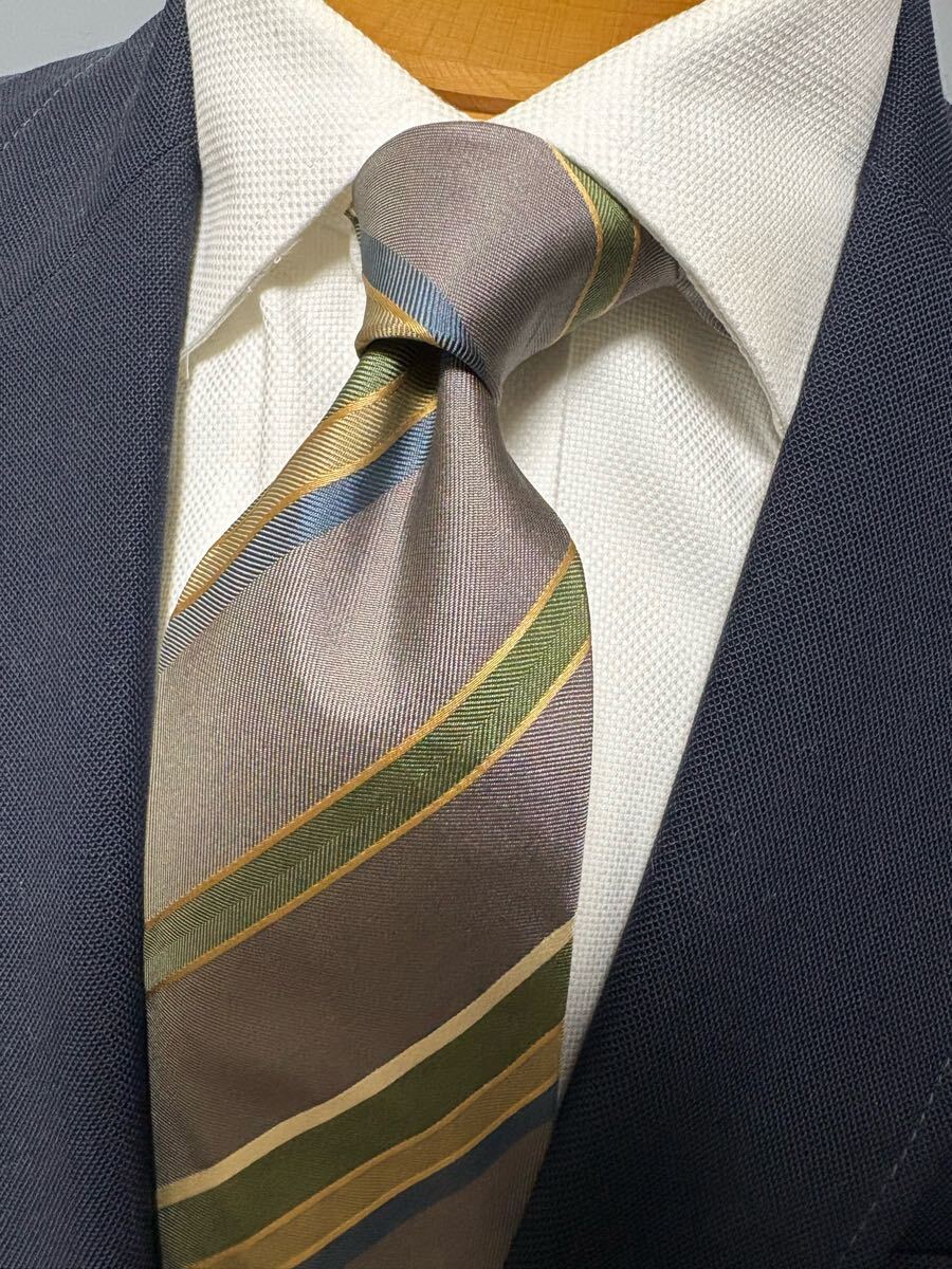 【人気】ceorces rechネクタイ 高級シルク ストライプネクタイ グレー基調 大剣約9.5 2504拍卖