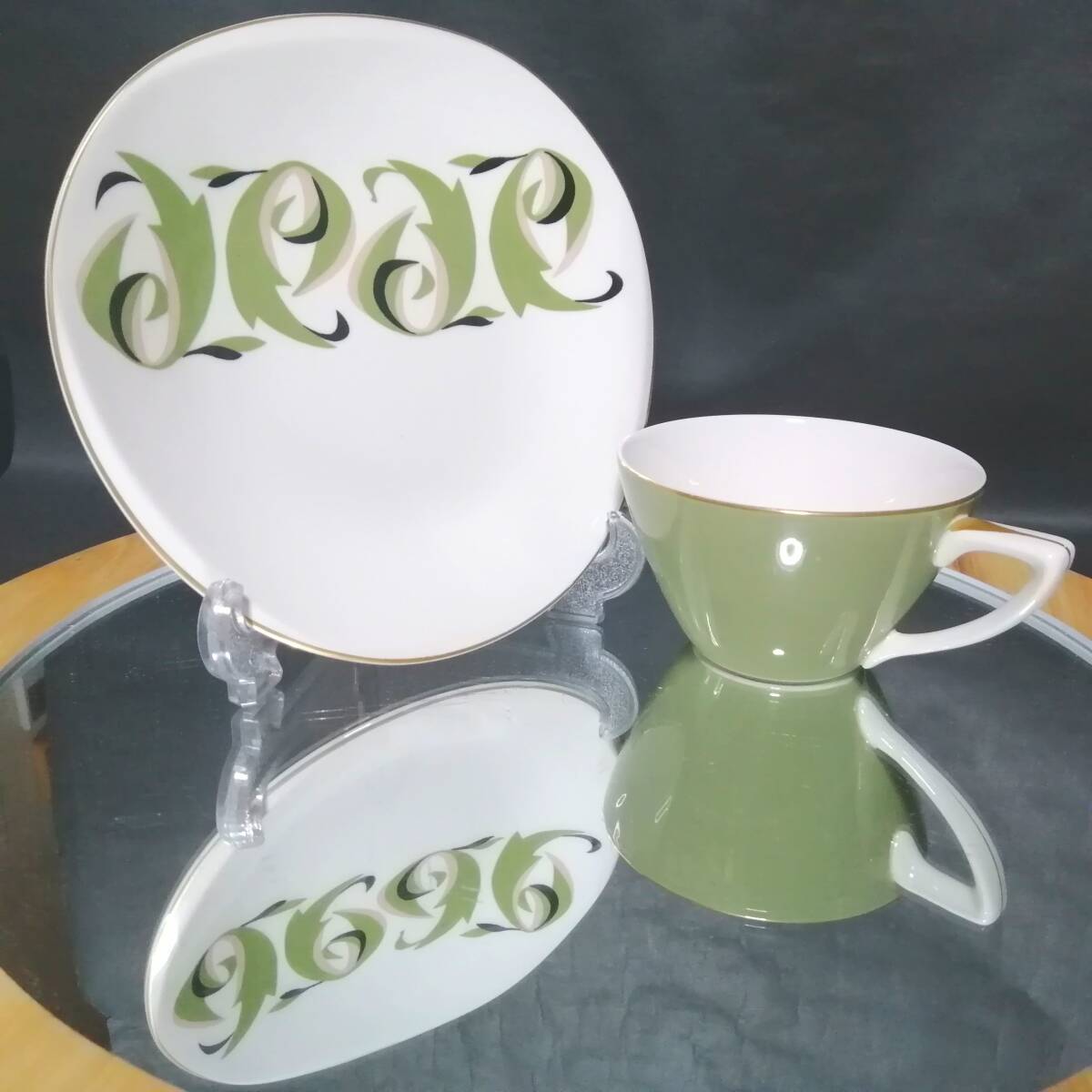 美品◆自宅保管 東洋陶器 モスグリーン カップ&ソーサー TOYO拍卖