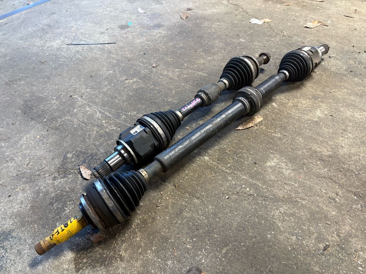 トヨタ セリカ ZZT231 フロントドライブシャフト左右 後期拍卖
