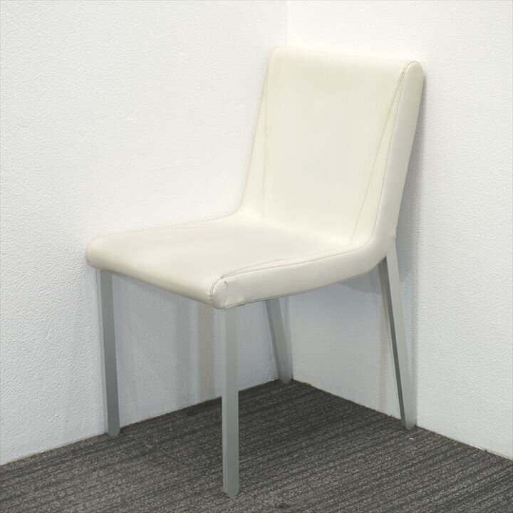 【送料無料】カッシーナ・イクスシー BOOMERANG chair ブーメランチェアー 特価品 中古拍卖