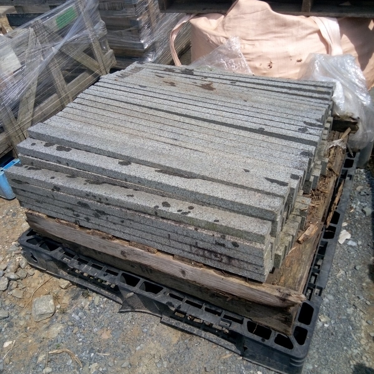 【グレー御影石】延石 バーナー 900×60×30 約110本(お引取限定)拍卖