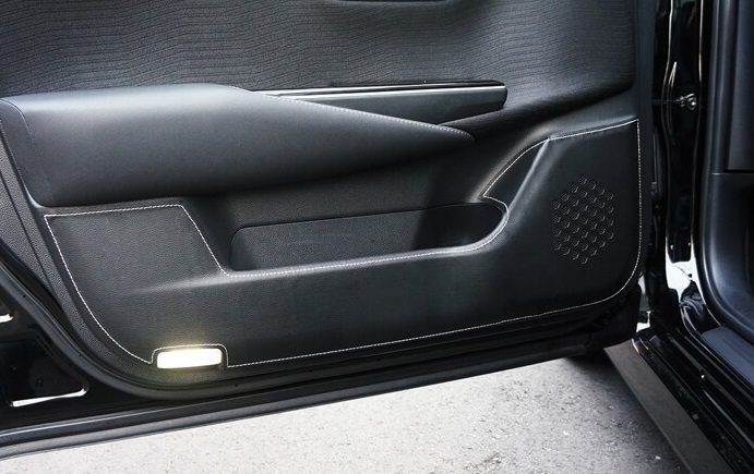 TOM'S トムス トヨタ 220系 クラウン ドアキックプロテクター ドア傷つき防止 インテリア H30/6~ GWS224 AZSH20 ARS220 全グレード拍卖