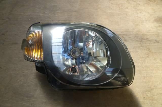 スズキ Kei HN21S 右・RH ヘッドランプASSY拍卖