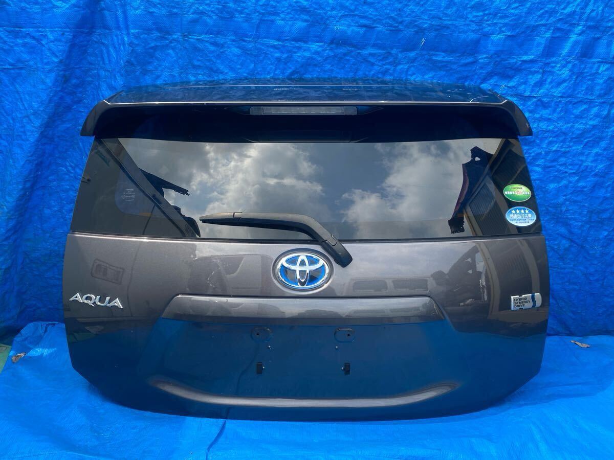 トヨタ アクア DAA-NHP10 バックドア リアゲート NHP10 1G3拍卖