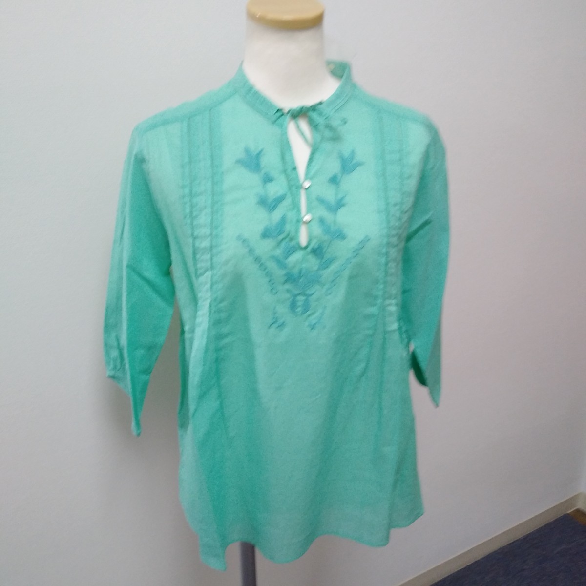 Le.coeur blanc ルクールブラン ブラウス 38サイズ ライトグリーン拍卖