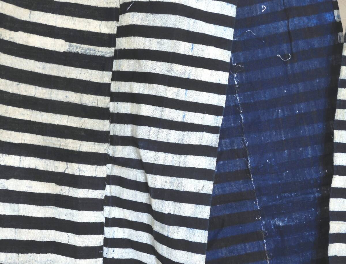 <銀の斧>木綿・明治期木綿手織り藍型染生地・横段染・たっぷり拍卖