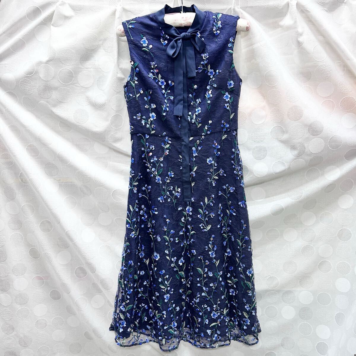 ★美品★36★ GRACE CONTINENTAL ノースリーブ 花柄 ロングワンピース 刺繍 定価46200 レディース ネイビー (04247G拍卖