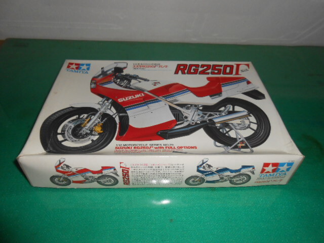 中古 オートバイシリーズ No.29 スズキRG 250Γ(ガンマ) 箱・説のみ TAMIYA 拍卖