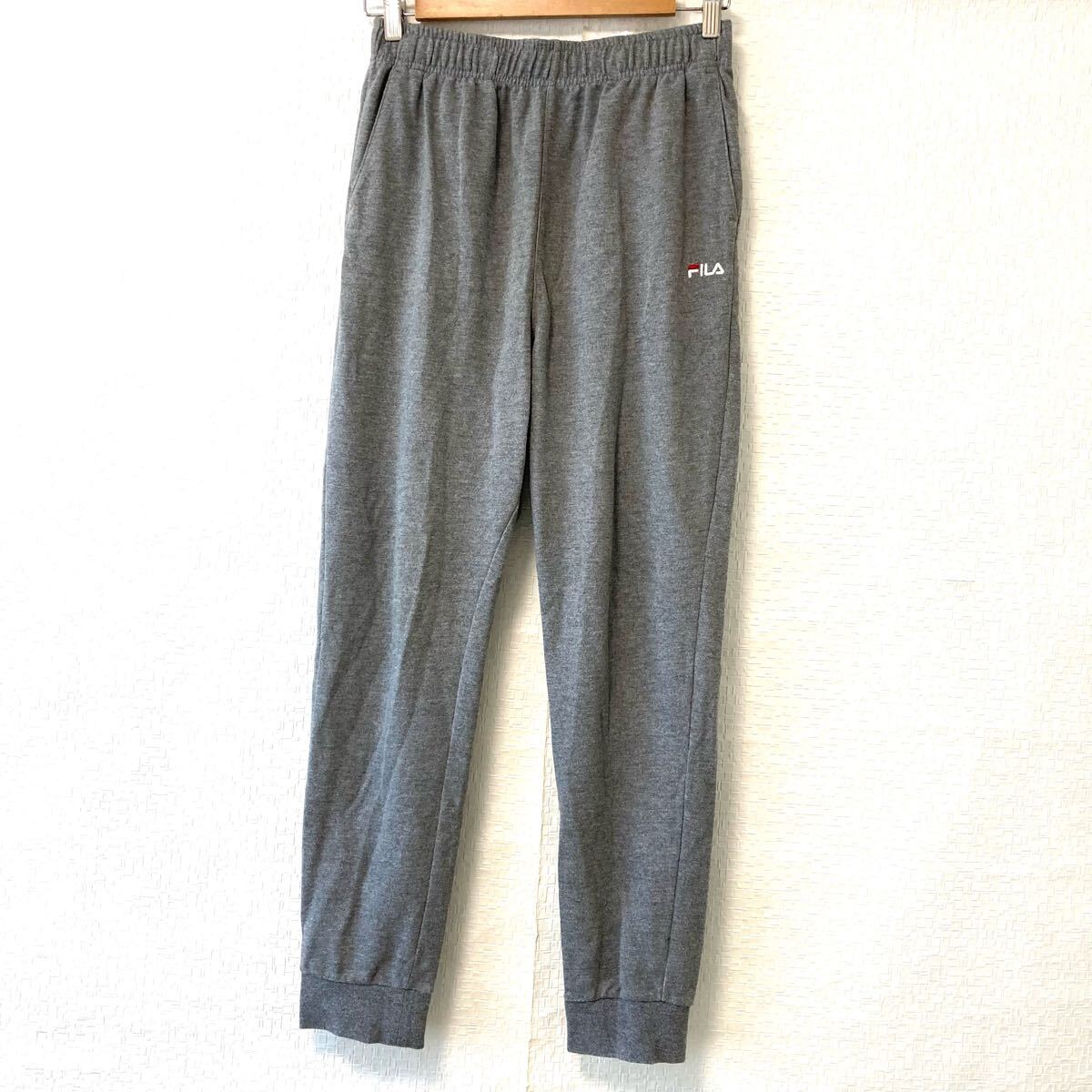 アクティブシーンにも!【FILA】フィラ スウェット パンツ リラックスウェア ルームウェア スポーツ 快適 グレー メンズ L/Y29769UU拍卖