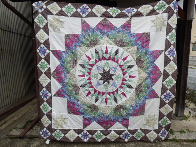 ま569.パッチワークマルチカバー 小花柄 カントリー リバーシブル 203×204cm拍卖