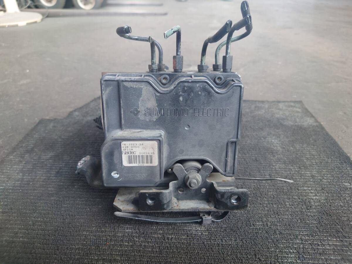 ABSユニット ブレーキ 標準 スタンダード ハイルーフ いすゞ エルフ 平成14年7月 KR-NKR81GN 4HL1 トラック 2025041602 7000174拍卖