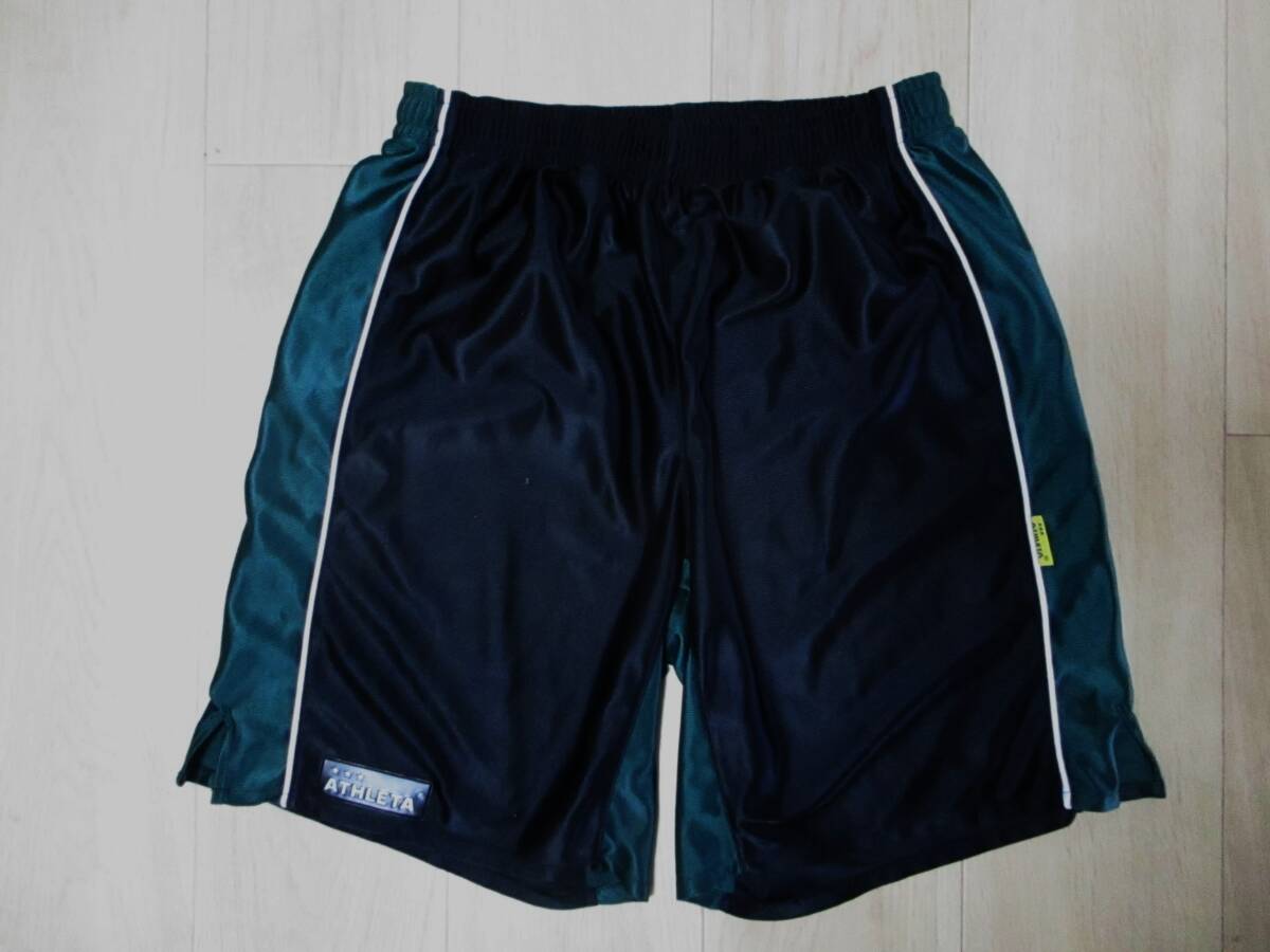 アスレタ・サッカーショートパンツ・黒×緑色・サイズM拍卖