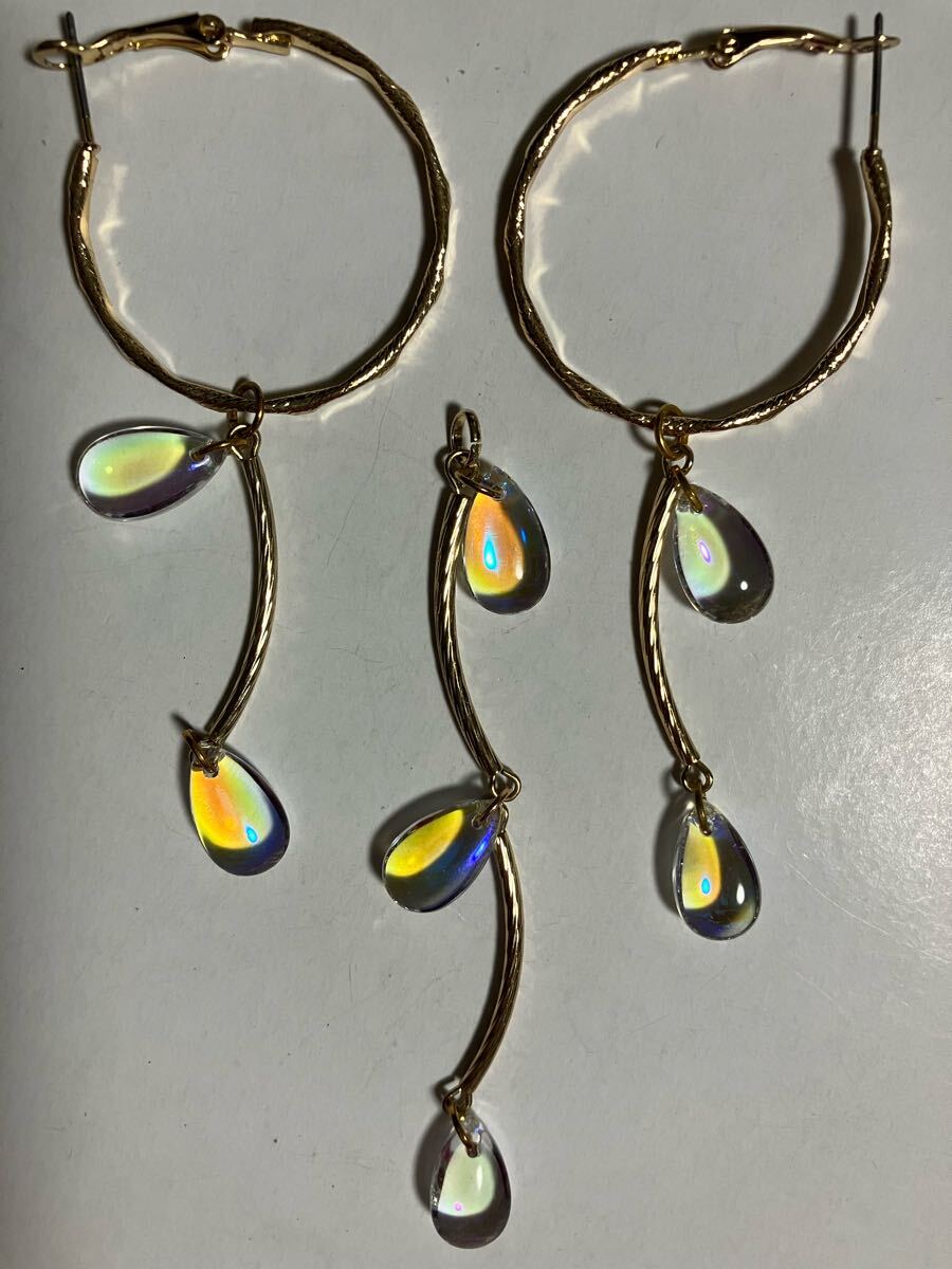 ネックレス チャーム トップ ピアス セット イエロー系オーロラ Cカン付き5個拍卖