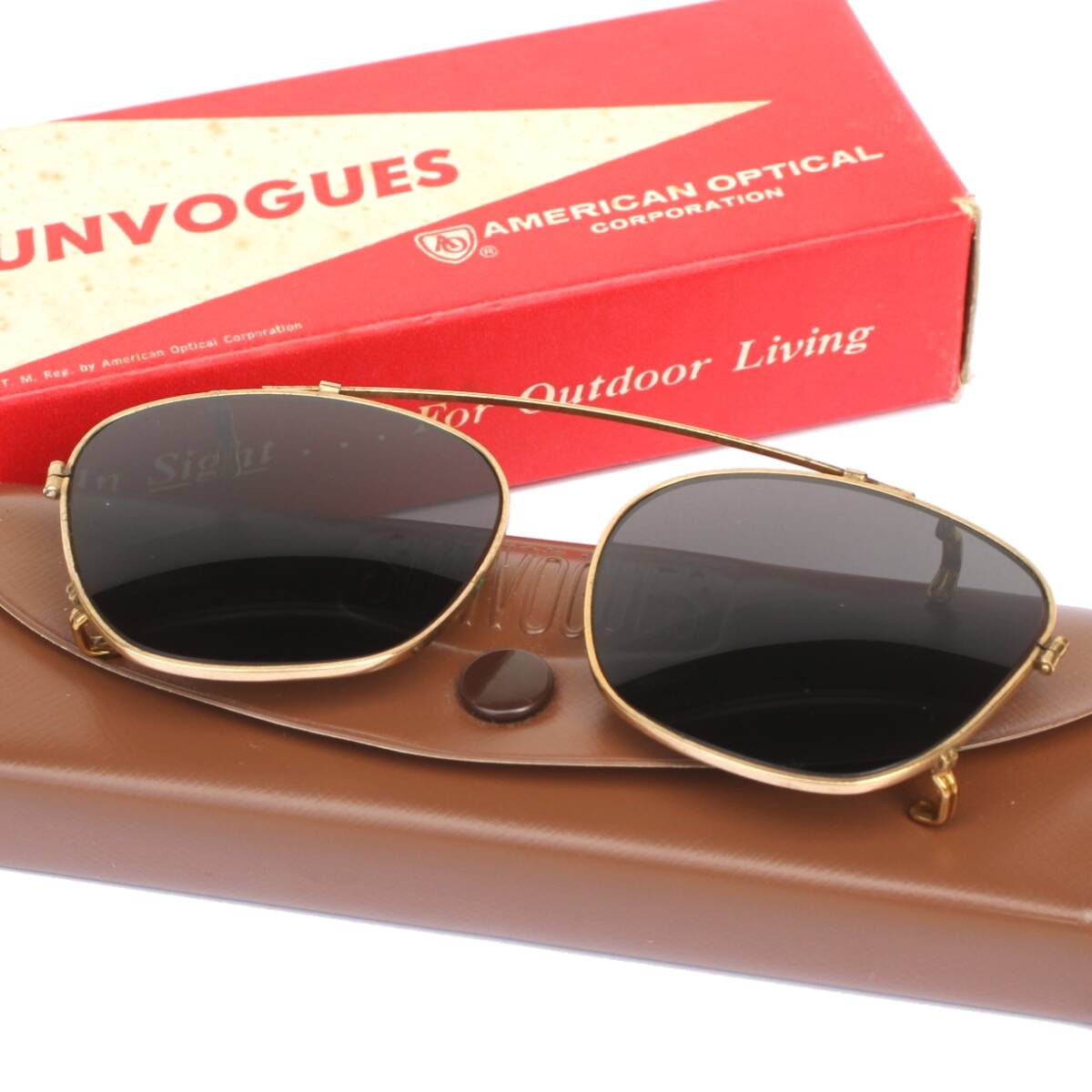 (44813)50s-60s AMERICANOPTICALアメリカンオプティカル(クリップオン脱着オーバーグラス50年代サングラスUSA製アメリカ60年代ヴィンテージ拍卖