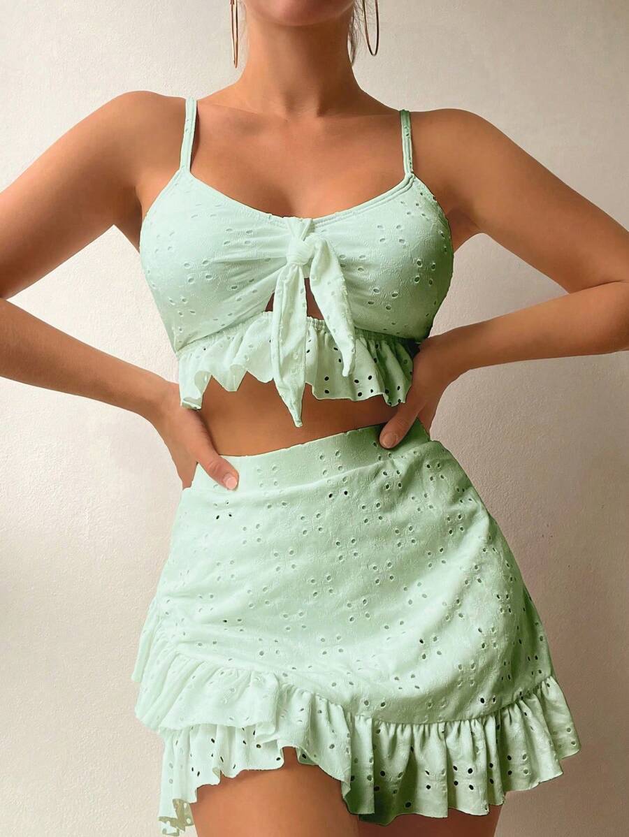 レディース 水着 ビキニセット レディース 夏 ビーチ 無地 レーザーカット 刺繍 ツイスト フロント ビキニ水着 ミニスカート拍卖