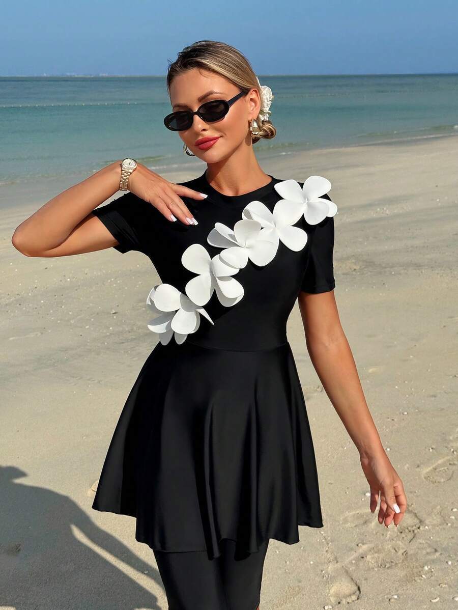 レディース 水着 ビキニセット 上品なビーチ用保守的スタイル 無地 小さいラウンドネック 前面カットアウト ラッフルヘムトップ&無拍卖