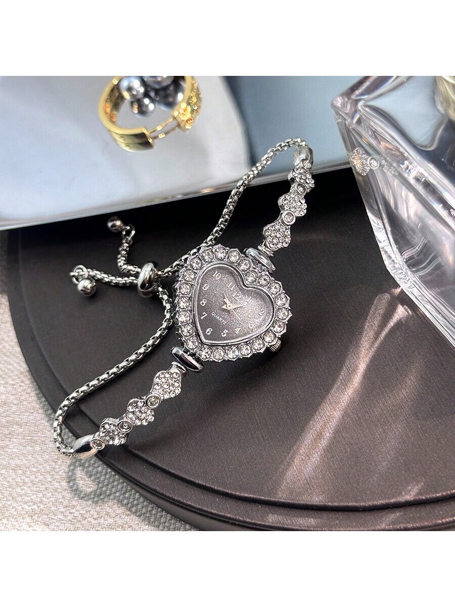 腕時計 レディース クォーツ 1個 女性のメタル製ラブ型ダイヤル アラビア数字表示クォーツブレスレット腕時計、調整可能なコードスタ拍卖