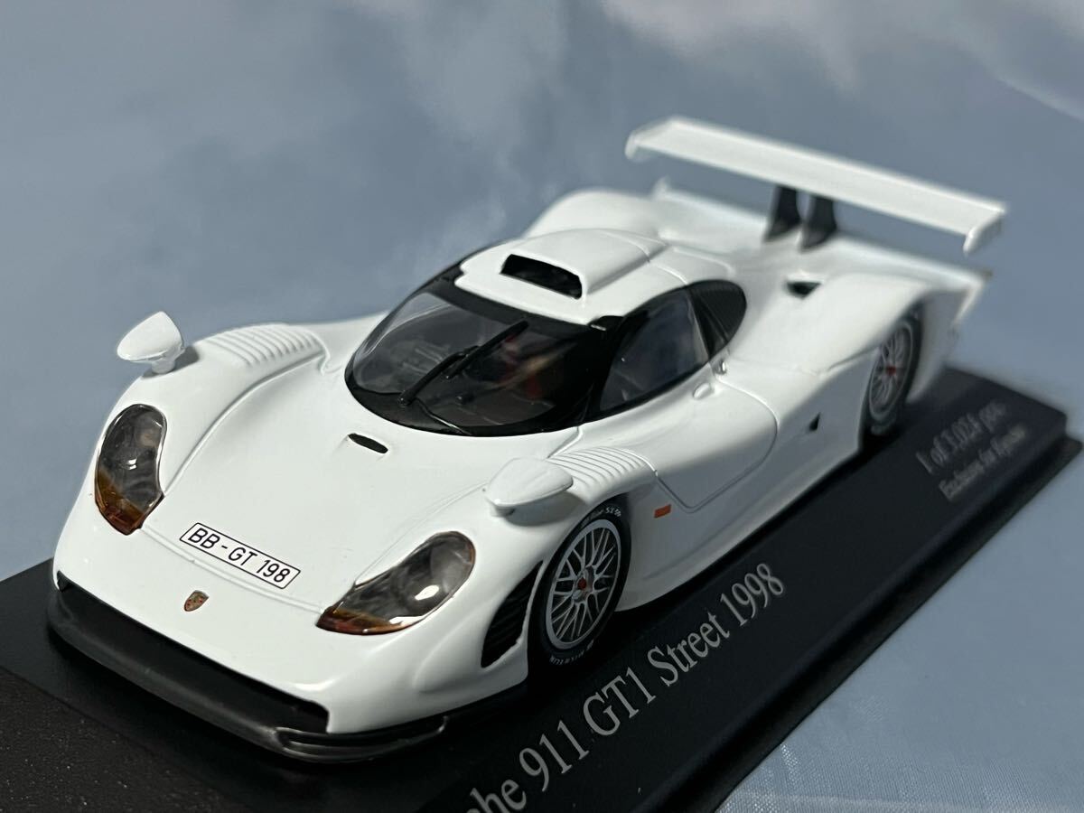 ミニチャンプス/京商 製 ポルシェ 911 GT 1 ストリート  1998年   1/43拍卖