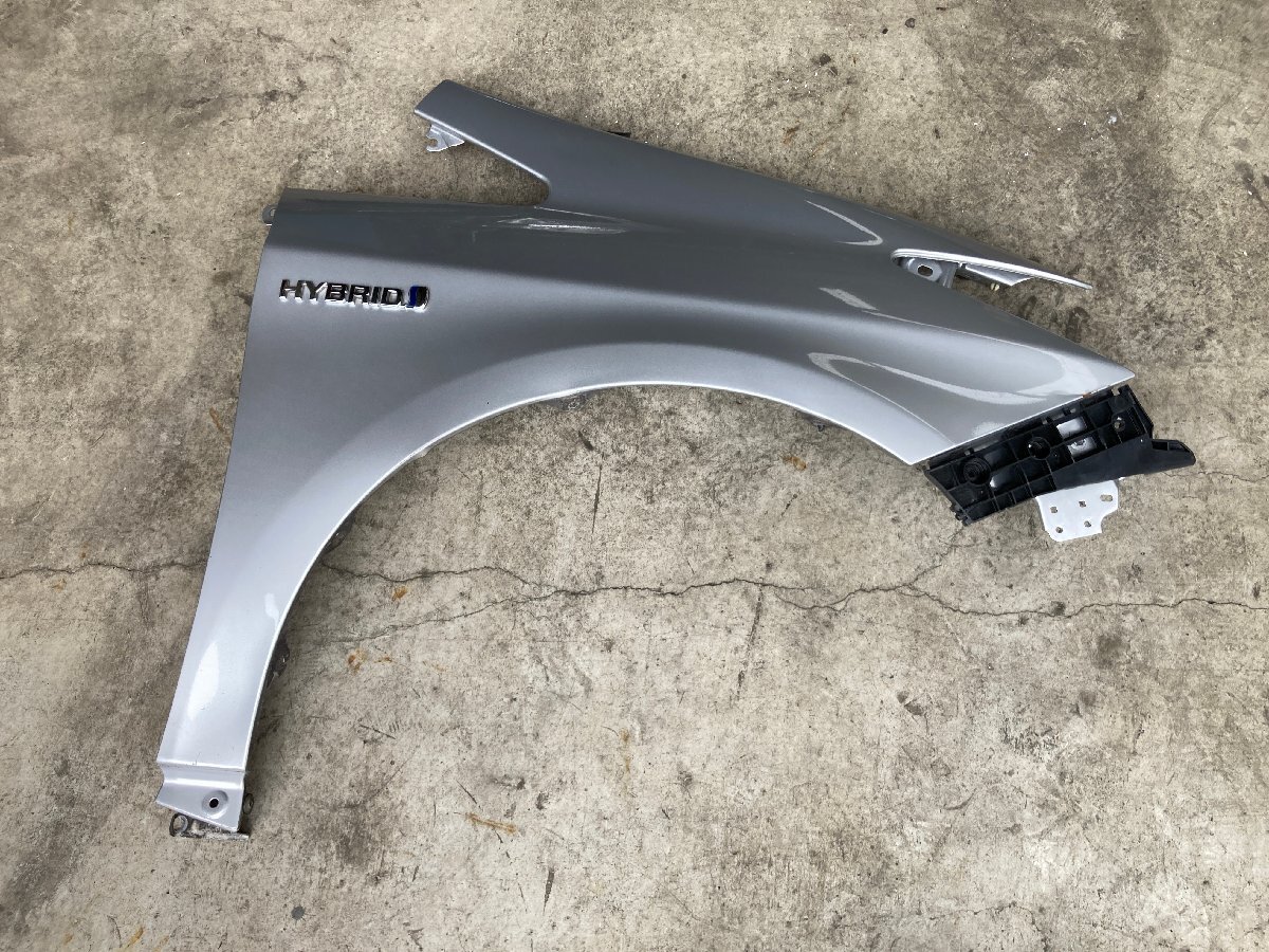 平成24年 TOYOTA トヨタ プリウス ZVW30 後期 右フロントフェンダー 9301拍卖