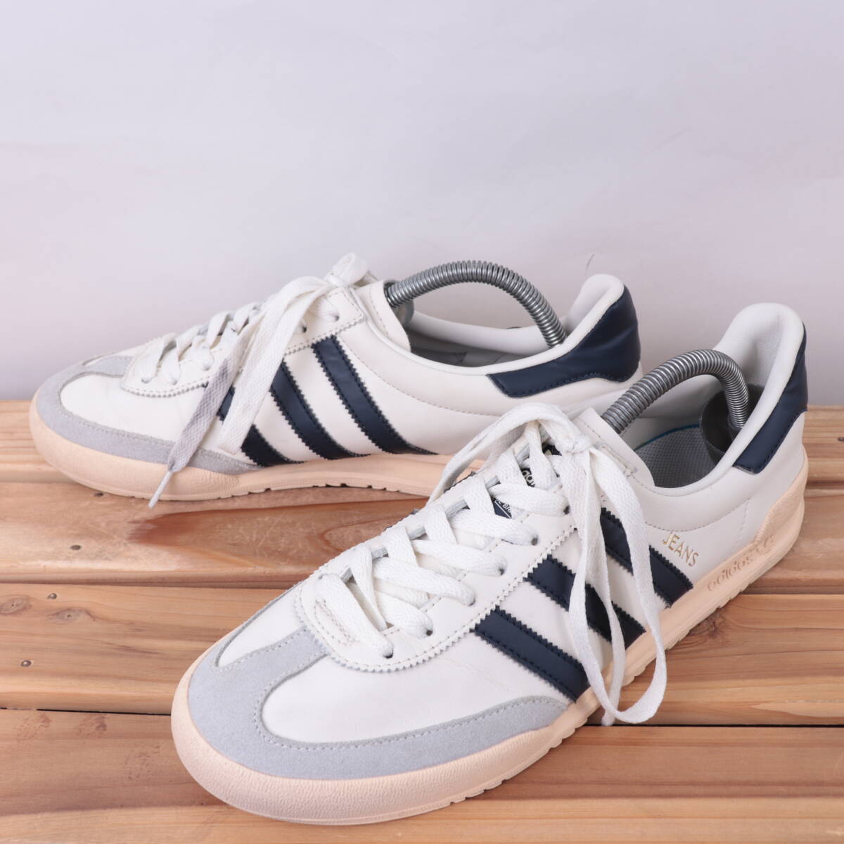 z9018 アディダス ジーンズ US8 1/2 26.5cm/白 ホワイト 紺 グレー adidas Jeans メンズ スニーカー 中古拍卖