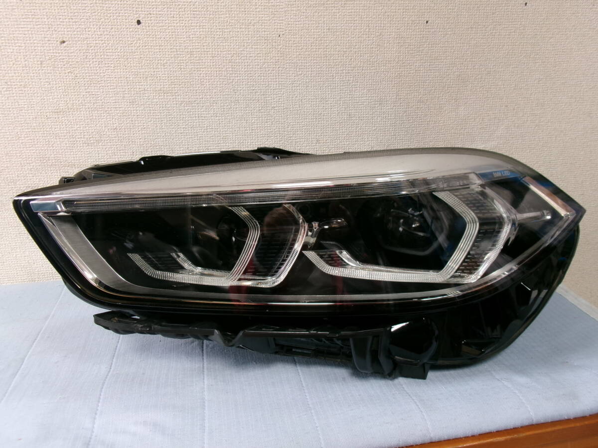④ BMW 1シリーズ ヘッドライト左 F40 63.11-5A1E057-02拍卖