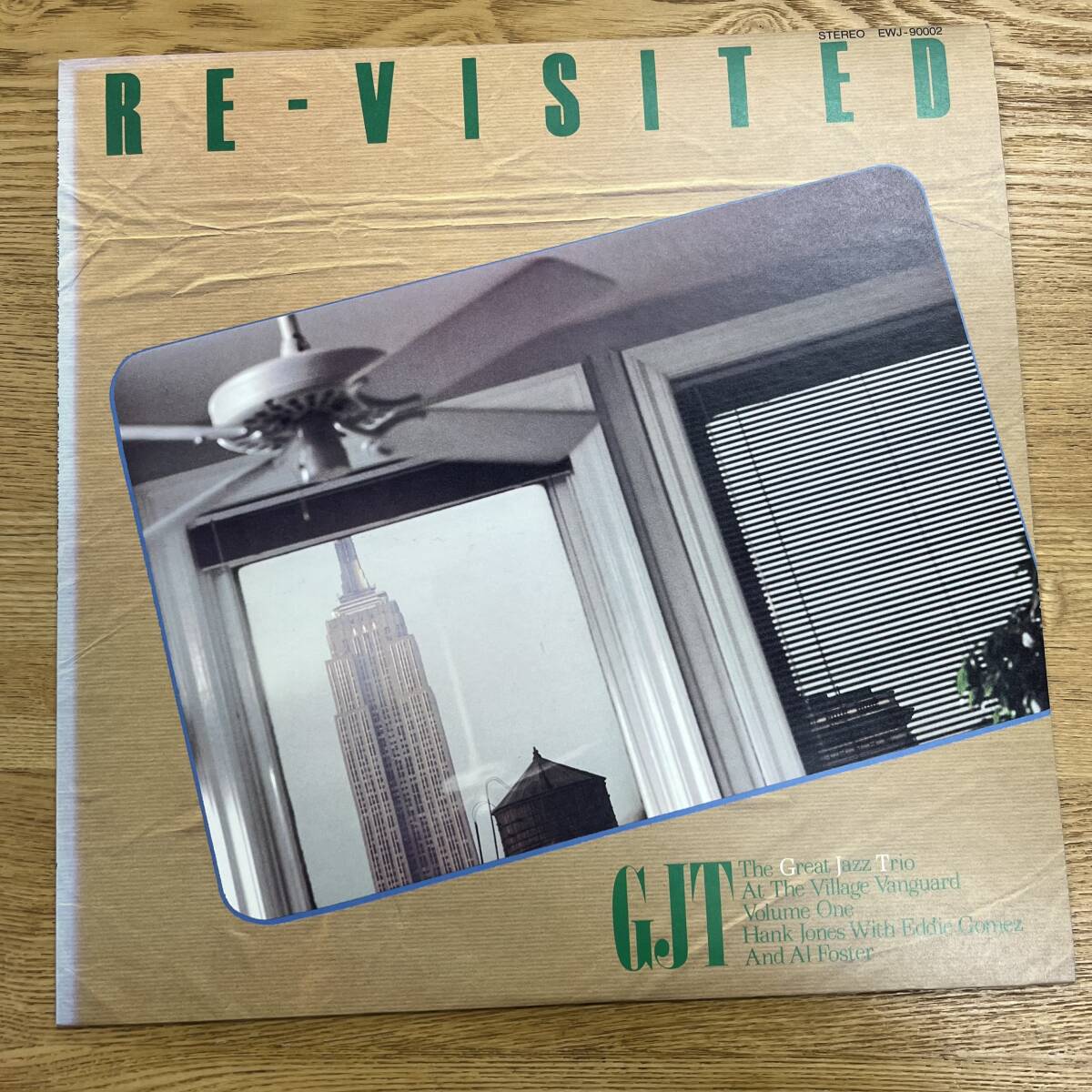 同梱5枚以上送料無料 The Great Jazz Trio(グレイト・ジャズ・トリオ)「Re-Visited(再訪)」LP(12インチ)/Eastworld(EWJ-90002)NB0415-10拍卖