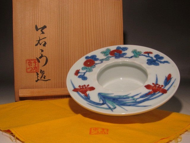 13代今泉今右衛門 錦花絵灰皿 美しい景色 s206拍卖
