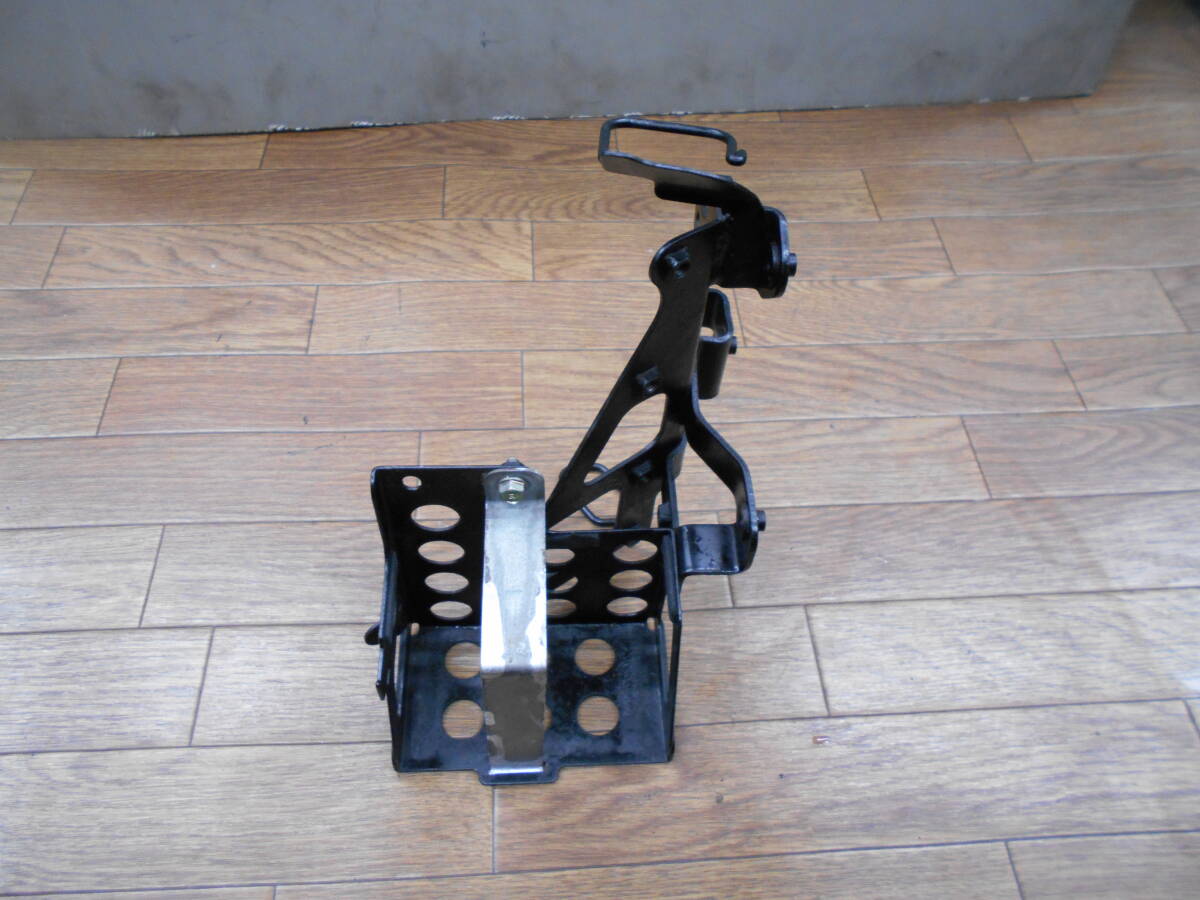 ズーマー50 AF58 純正バッテリーボックス ステー拍卖