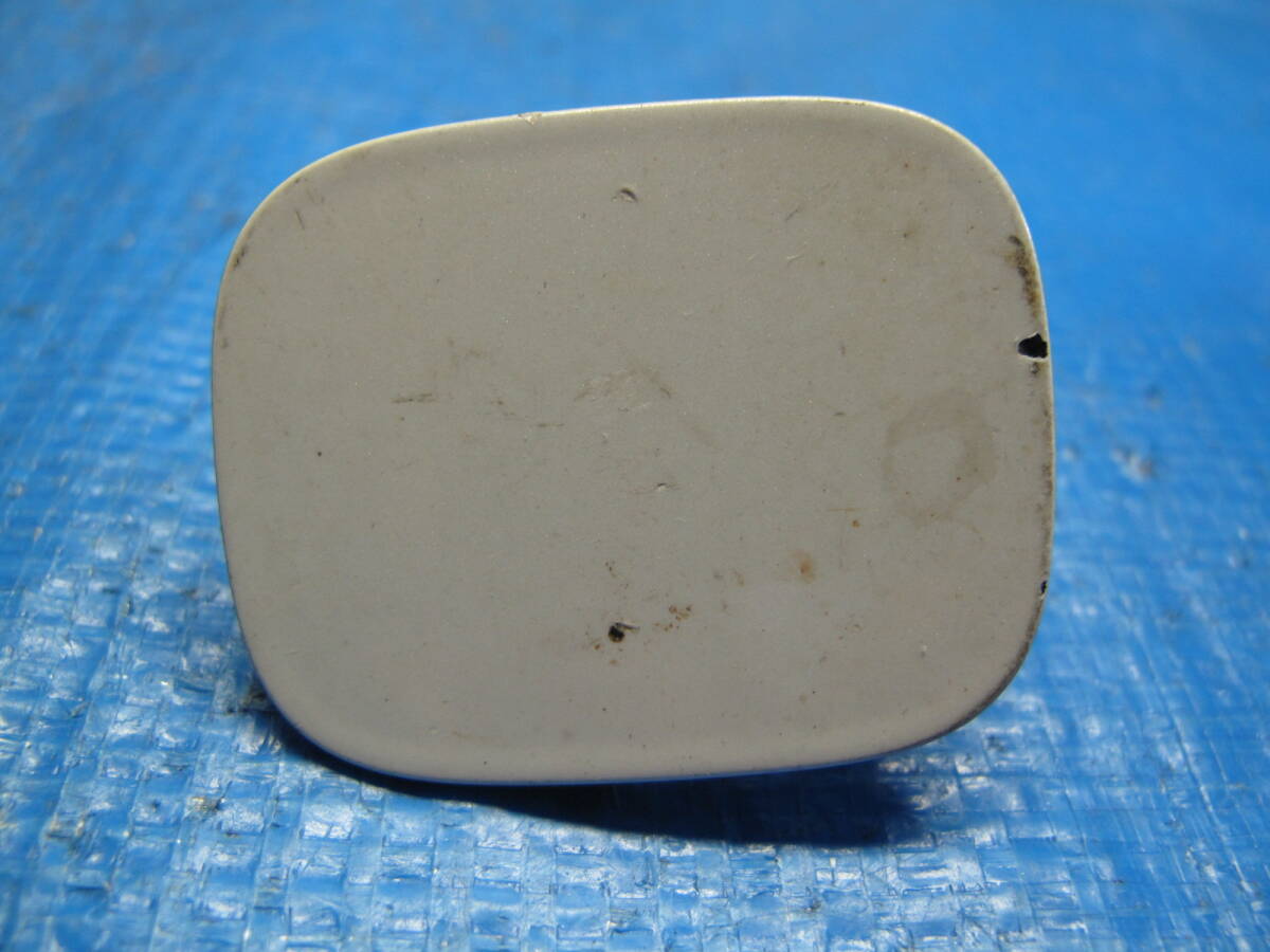 G 車種不明 NF 1 1D7R 740 牽引フックカバー ホールカバー拍卖