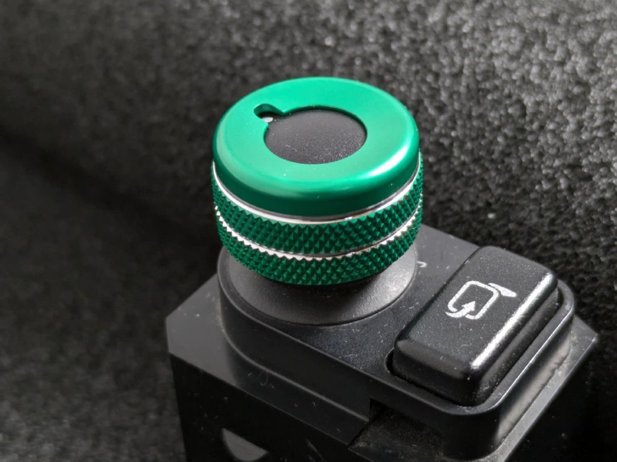 デザイン性UP♪ ドアミラー スイッチ カバー 緑 エスクード YD21S YE21S YEA1S ベースグレード 1.4ターボ 1.6 S-リミテッド拍卖