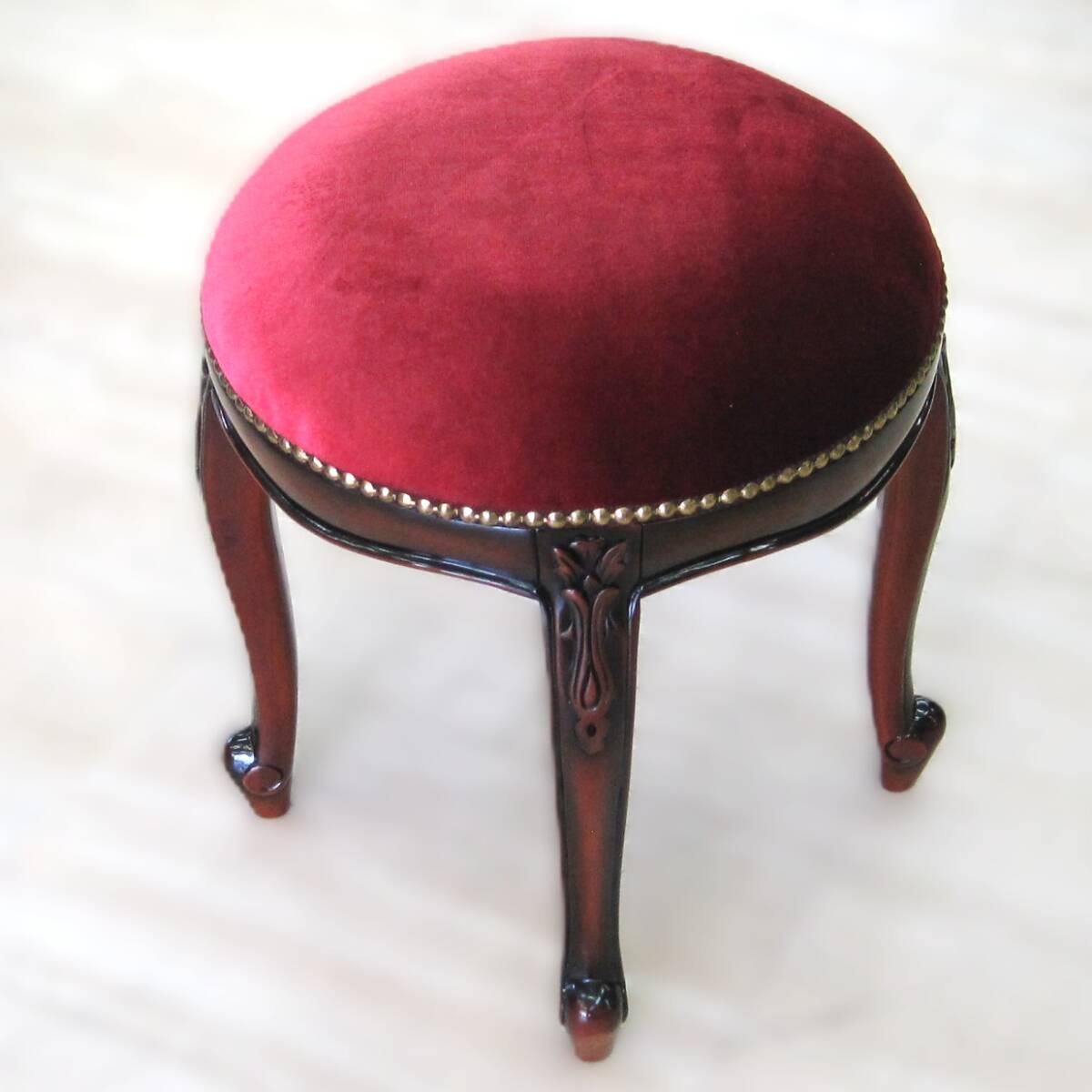 ラウンドスツール LF-039 RE ベロアレッド拍卖