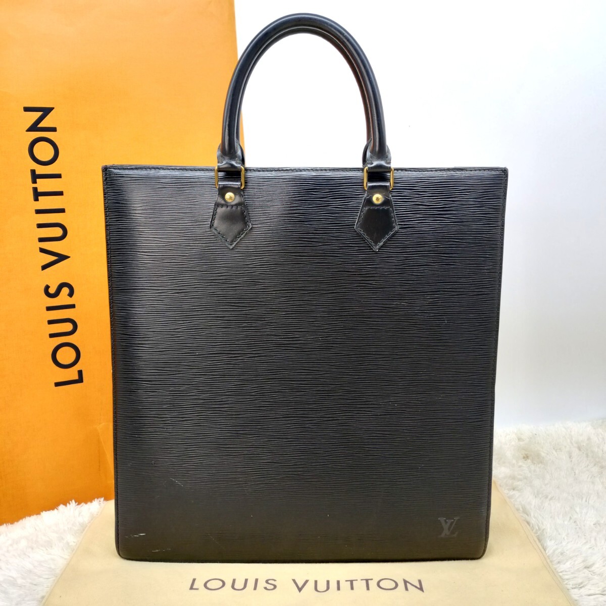 正規品 LOUISVUITTON ルイヴィトン ヴィトン サックプラ サック・プラ トートバッグ ハンドバッグ エピライン ブラック 黒 ノワール M52072拍卖