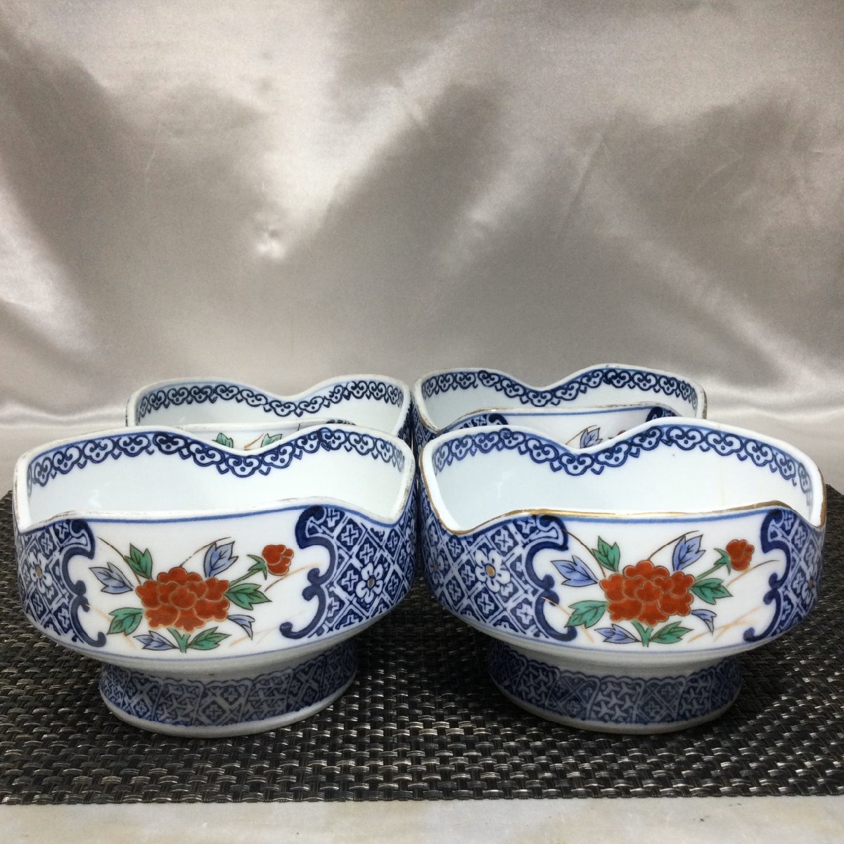 【長期保管/現状品/TSS】中鉢 深皿 刺身鉢 煮物鉢 鉢器 陶器 径約12.5cm 和食器 4客セット IM1004拍卖