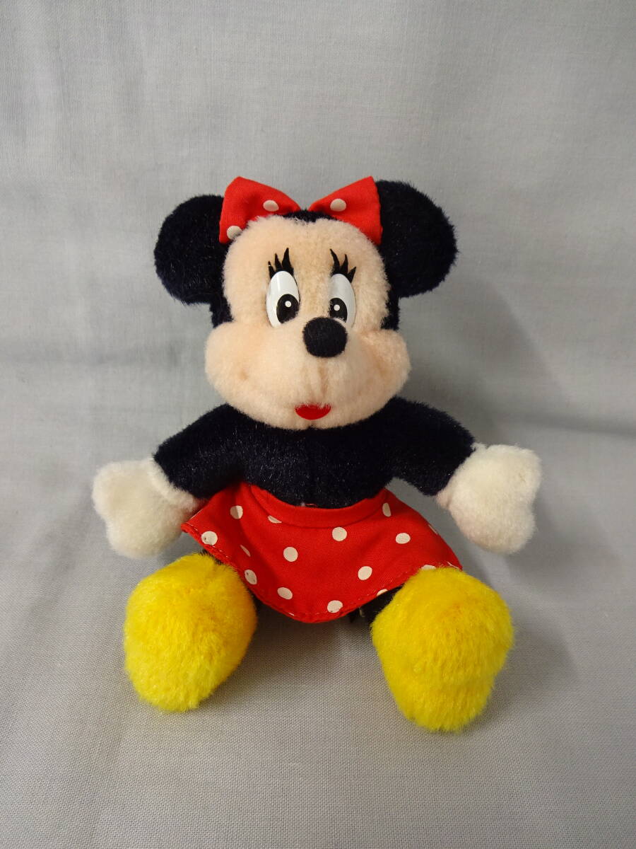 東京ディズニーランド限定 ミニーマウス ぬいぐるみバッジ 高さ:約10cm 安全ピン付 リボン スカート ぬいば レトロ TDL Disney拍卖