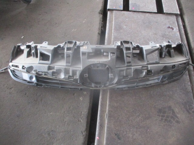 トヨタ ZVW50 プリウス ラジエーターグリル フロント拍卖