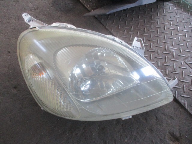トヨタ SCP10 ビッツ ヴィッツ 右・ヘッドランプ ライト 81110-52011 52-001拍卖