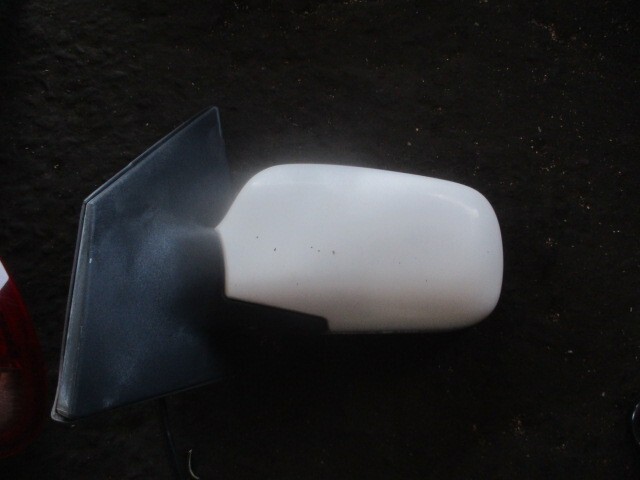 トヨタ SCP10 ビッツ ヴィッツ 左・サイドミラー ドアミラー 87940-52081-A1 068拍卖