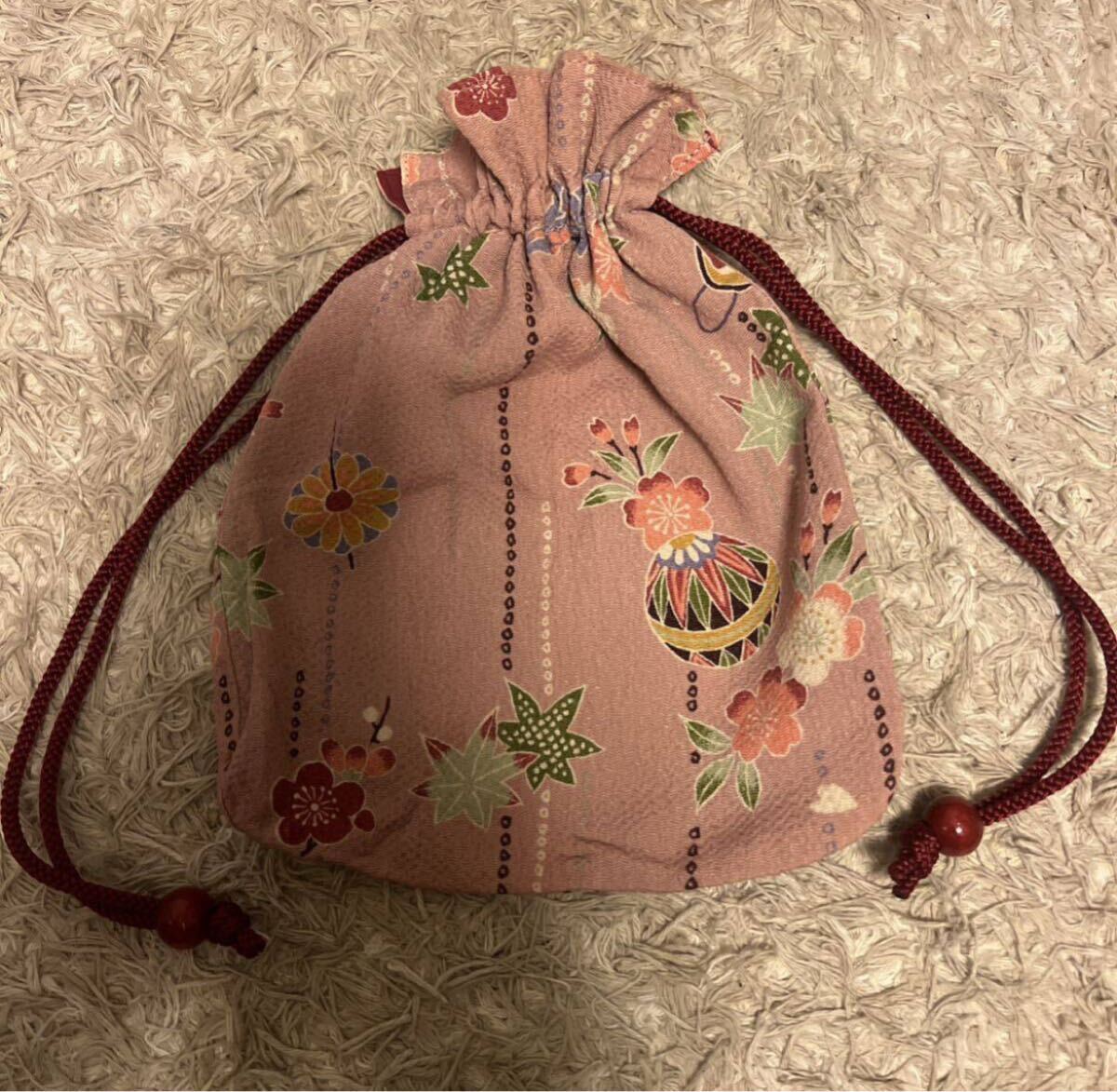 あずき色×淡いあずき色 和小物 巾着 ちりめん風生地拍卖