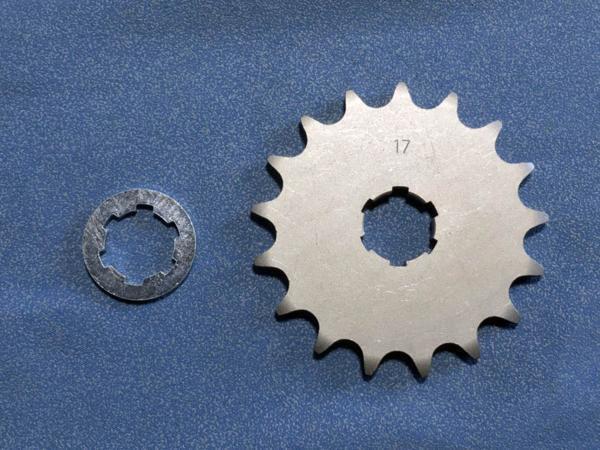 RZ250/350用 520チェーン用 17丁フロントスプロケット 【ゼス 】拍卖